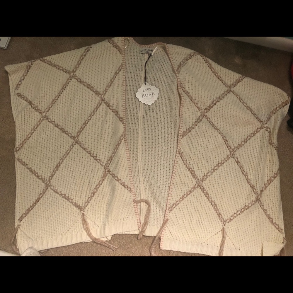 Knox Rose Poncho